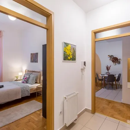 Apartamento Cozy By Bella In The Heart Of Budapest